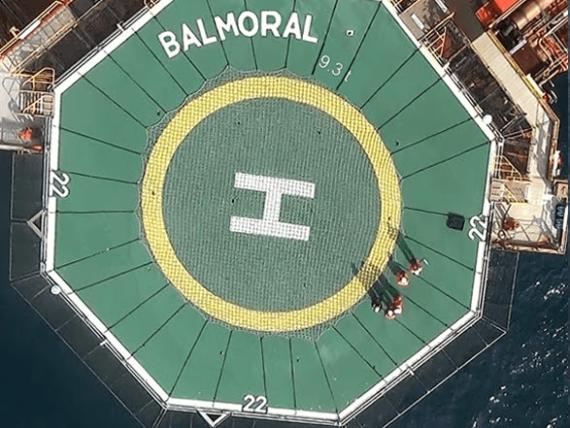 Helideck stencilled with platform information